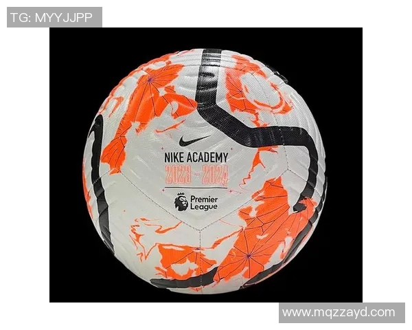 足球明星们钟爱的运动品牌揭秘及其背后的故事分析