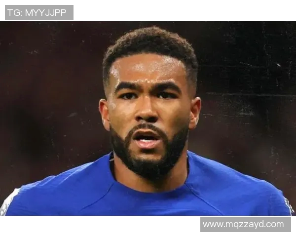 足球明星背后的故事揭示他们不为人知的坚韧与挑战