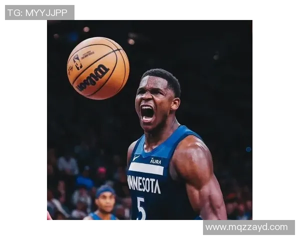 篮球明星精彩瞬间英语播报视频带你领略赛场魅力与激情